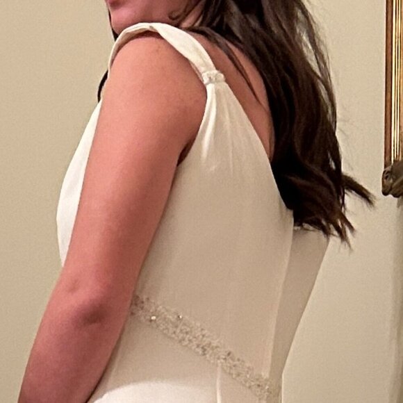 David's Bridal Galina Ivory Chiffon Empire Waist Bridal Gown Minimalist Modern - Picture 8 of 15